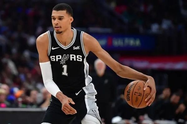 NBA新秀排行榜:文班亚马重回第一 霍姆格伦位列第二