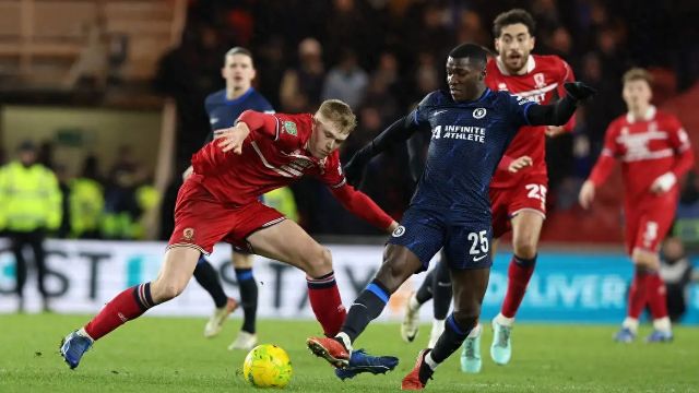 英联杯米堡1-0爆冷击败切尔西 帕尔默屡失良机+丢空门