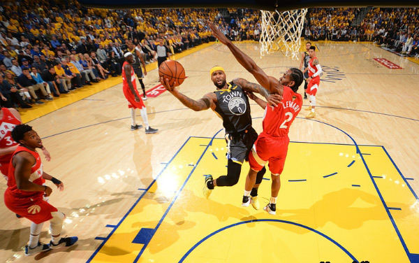 2019年NBA总决赛第四场勇士vs猛龙--考辛斯进攻篮下