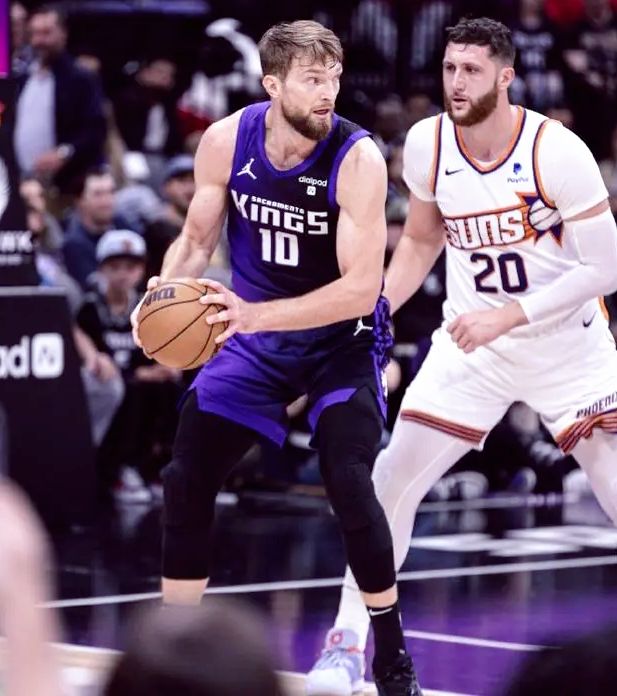 NBA战报:太阳108-107险胜国王,”三巨头“合砍69分,小萨25分12板9助