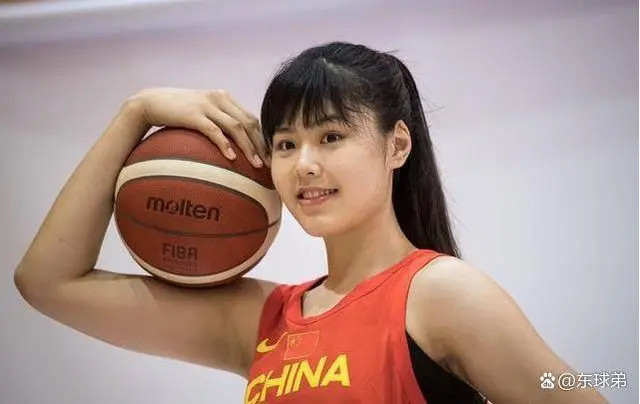 李月汝年薪多少