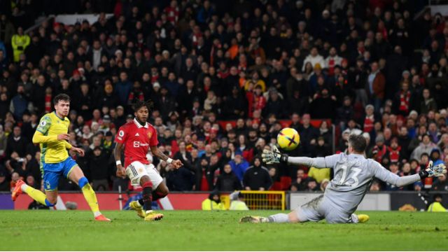 英超第17轮曼联3-0诺丁汉森林 曼联太子传射建功! 曼联主场六连胜!